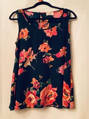 EVERLY Floral Keyhole Tank Blouse Medium Dark Navy Coral Pink Flowy EUC